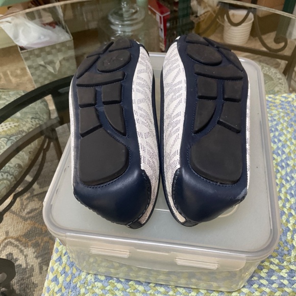 Michael Kors Ballet Flats - Picture 5 of 7